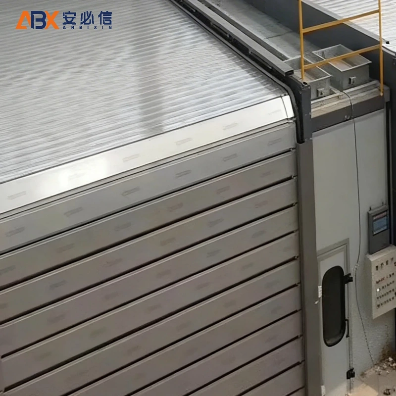 张家界市消防高速门